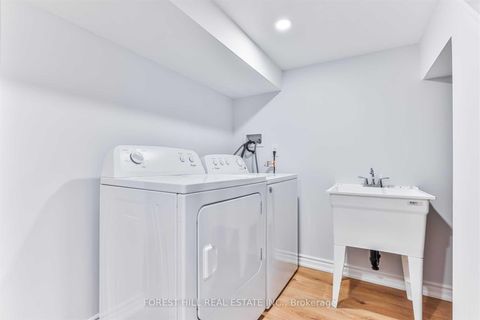 Photo 16 at 184 Finch Avenue E, Willowdale East, Toronto