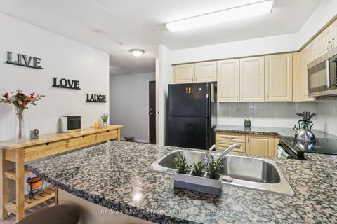 Photo 16 at 304 - 5 Michael Power Place, City Centre West, Toronto