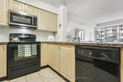 Photo 18 at 304 - 5 Michael Power Place, City Centre West, Toronto