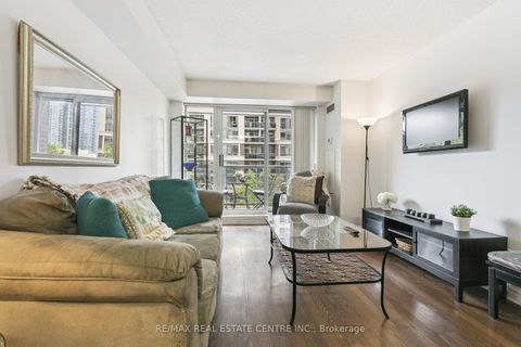 Photo 24 at 304 - 5 Michael Power Place, City Centre West, Toronto