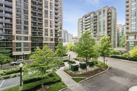 Photo 32 at 304 - 5 Michael Power Place, City Centre West, Toronto