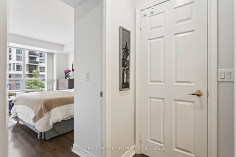 Photo 38 at 304 - 5 Michael Power Place, City Centre West, Toronto