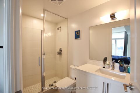Photo 15 at 404 - 20 Gatineau Drive, Beverley Glen, Vaughan