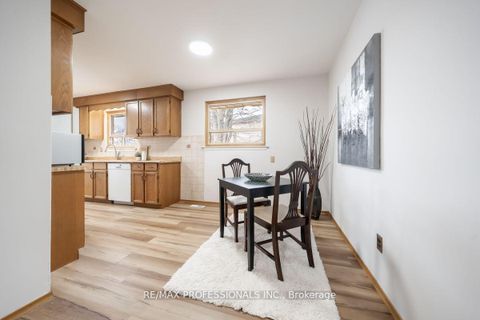 Photo 3 at 1275 Pallatine Drive, CP College Park, Oakville