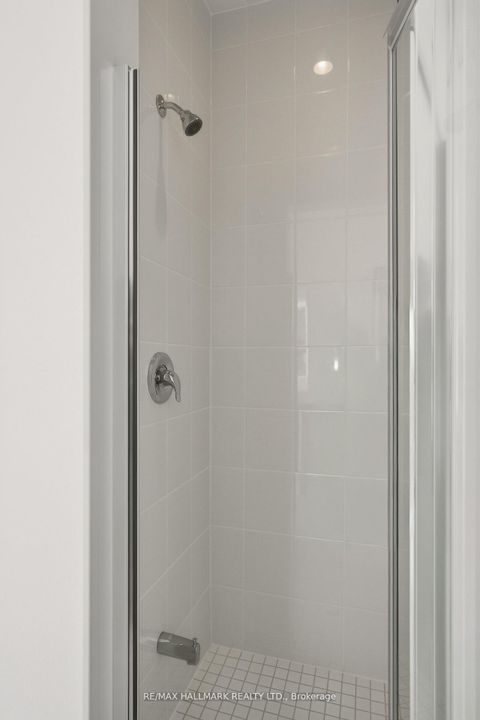 Photo 21 at 363 Reid Drive W, Rural Barrie Southwest, Barrie