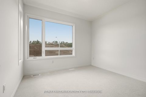 Photo 25 at 363 Reid Drive W, Rural Barrie Southwest, Barrie