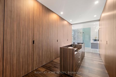 Photo 21 at 15 Fairmeadow Avenue, Windfields, Toronto