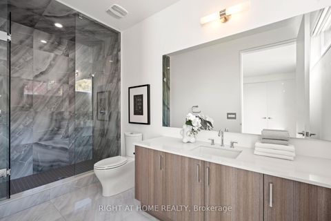 Photo 26 at 15 Fairmeadow Avenue, Windfields, Toronto