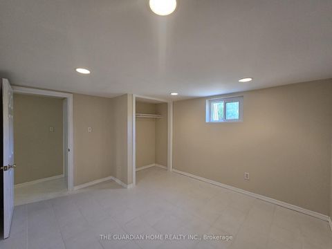 Photo 19 at 15 Princemere Crescent, Maryvale, Toronto