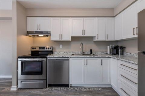 Photo 17 at 193 Pickett Crescent, Painswick North, Barrie