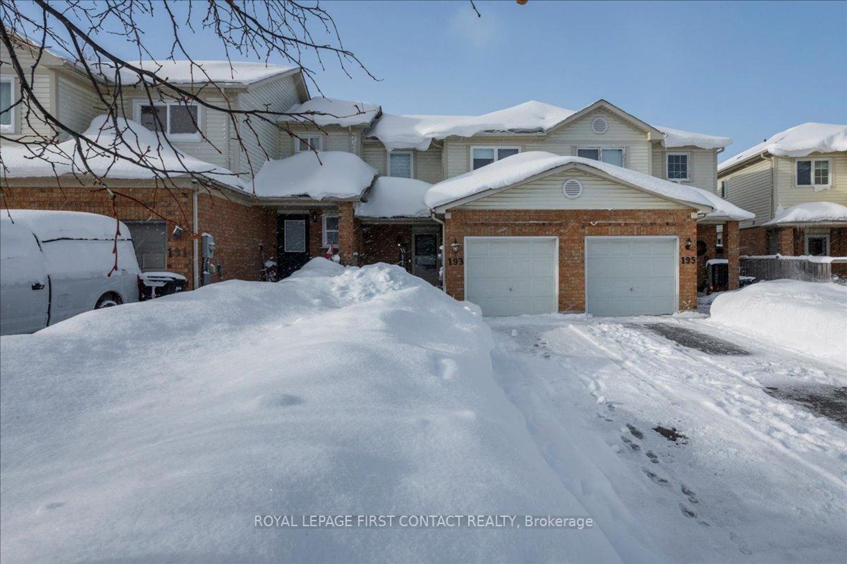 193 Pickett Crescent, Painswick North, Barrie photo 1
