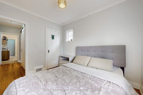 Photo 20 at 290 Laird Drive, Leaside, Toronto