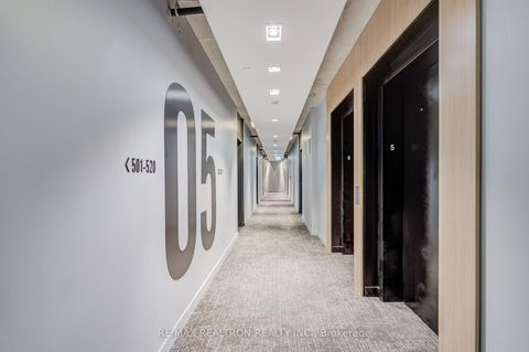 Photo 4 at 518 - 7 Smith Crescent, Queensway, Toronto