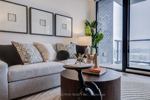 Photo 14 at 518 - 7 Smith Crescent, Queensway, Toronto