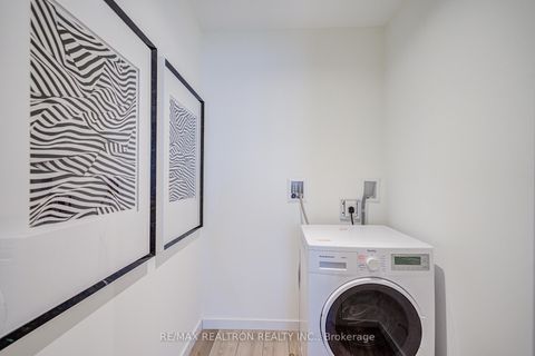 Photo 29 at 518 - 7 Smith Crescent, Queensway, Toronto