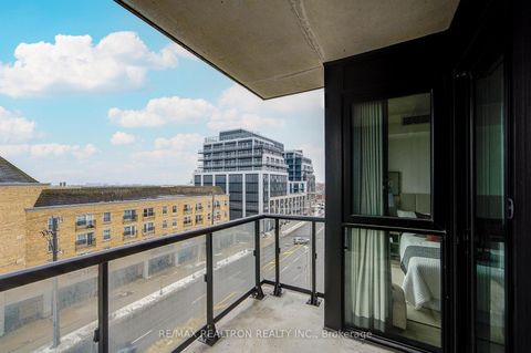 Photo 30 at 518 - 7 Smith Crescent, Queensway, Toronto