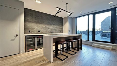 Photo 37 at 518 - 7 Smith Crescent, Queensway, Toronto