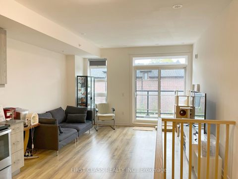 Photo 9 at 24 - 57 Finch Avenue W, Willowdale West, Toronto
