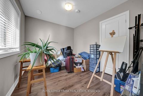 Photo 14 at 398 Olive Avenue, Central, Oshawa