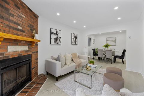 Photo 14 at 36 Moonlight Lane, Observatory, Richmond Hill