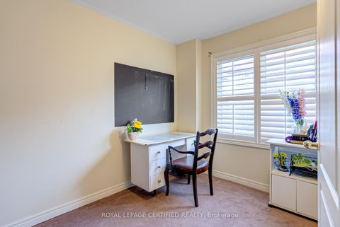 Photo 37 at 21 Polarlights Way, Rouge E11, Toronto