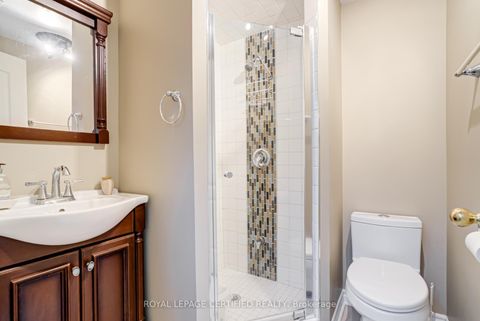 Photo 38 at 21 Polarlights Way, Rouge E11, Toronto