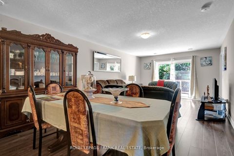 Photo 8 at 402 Olive Avenue, Central, Oshawa
