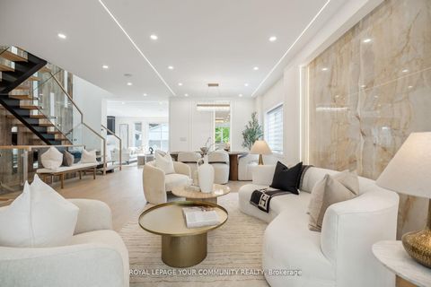 Photo 9 at 14 Ranwood Drive, Pelmo Park W4, Toronto