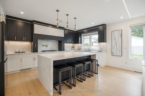 Photo 14 at 14 Ranwood Drive, Pelmo Park W4, Toronto