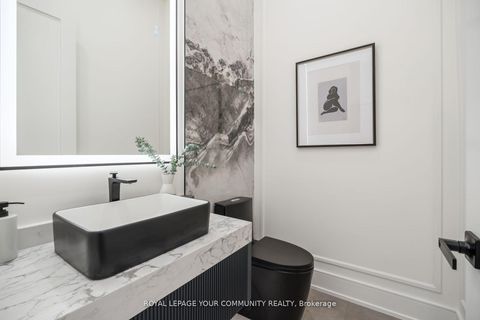 Photo 20 at 14 Ranwood Drive, Pelmo Park W4, Toronto