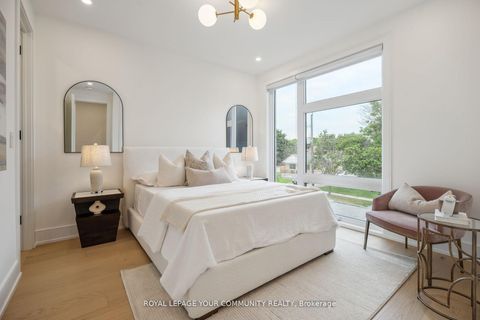 Photo 31 at 14 Ranwood Drive, Pelmo Park W4, Toronto