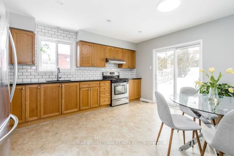 Photo 9 at 38 Brookfield Crescent, Bayshore, Barrie