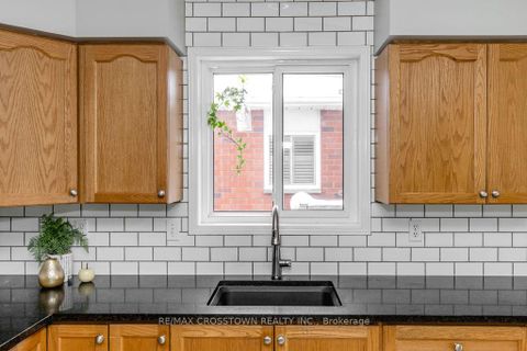 Photo 13 at 38 Brookfield Crescent, Bayshore, Barrie