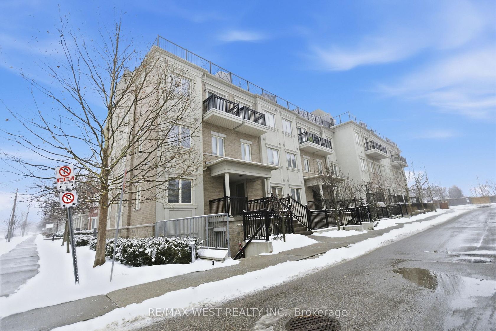 254 - 19 Coneflower Crescent, Branson, Toronto 