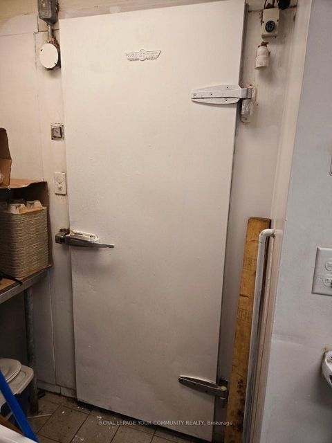 Photo 9 at B8C - 4227 Sheppard Avenue E, Malvern West, Toronto