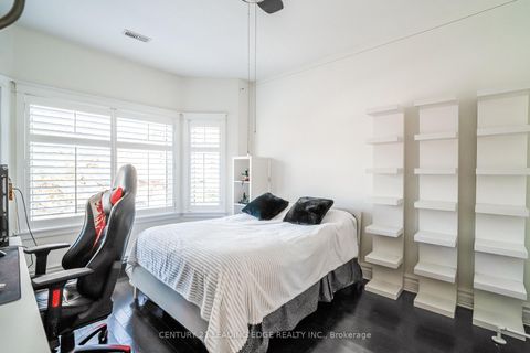 Photo 14 at 137 PARKVIEW Avenue, Willowdale East, Toronto