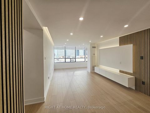 Photo 6 at 512 - 7460 Bathurst Street, Brownridge, Vaughan