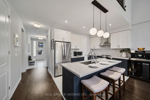 Photo 9 at 11 Howard Williams Court, Uxbridge