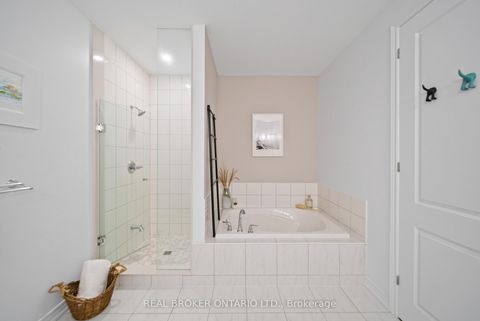 Photo 22 at 11 Howard Williams Court, Uxbridge