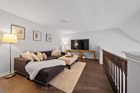 Photo 27 at 11 Howard Williams Court, Uxbridge