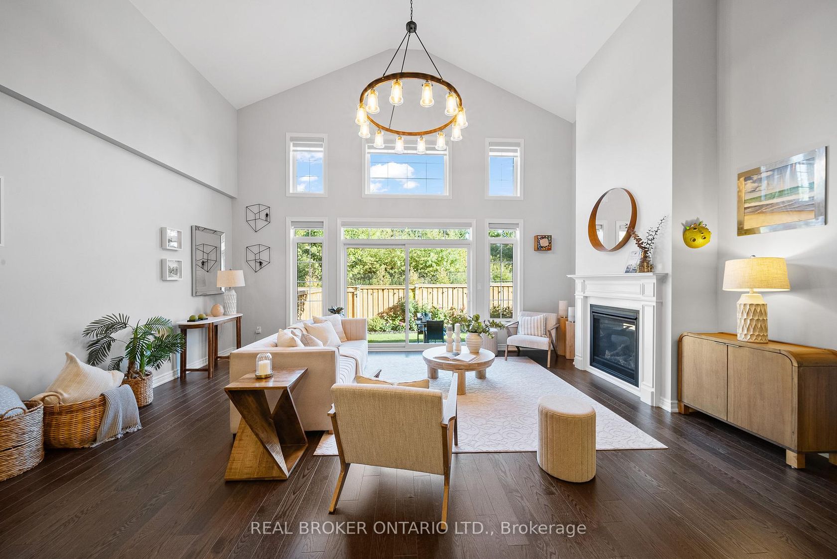 11 Howard Williams Court, Uxbridge 