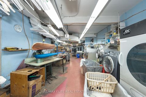 Photo 5 at 463 Bloor Street W, University, Toronto