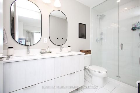 Photo 18 at 513 - 6 David Eyer Road, Rural Richmond Hill, Richmond Hill