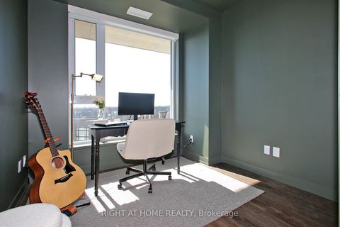 Photo 19 at 513 - 6 David Eyer Road, Rural Richmond Hill, Richmond Hill