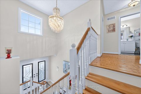 Photo 21 at 23 D'amato Crescent, Maple, Vaughan