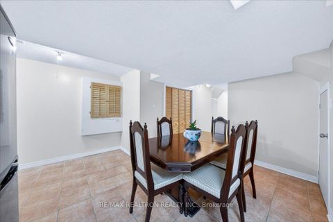 Photo 35 at 23 D'amato Crescent, Maple, Vaughan