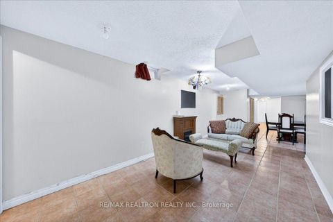 Photo 40 at 23 D'amato Crescent, Maple, Vaughan