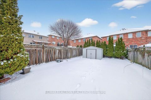 Photo 45 at 23 D'amato Crescent, Maple, Vaughan