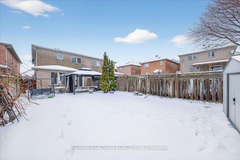 Photo 46 at 23 D'amato Crescent, Maple, Vaughan
