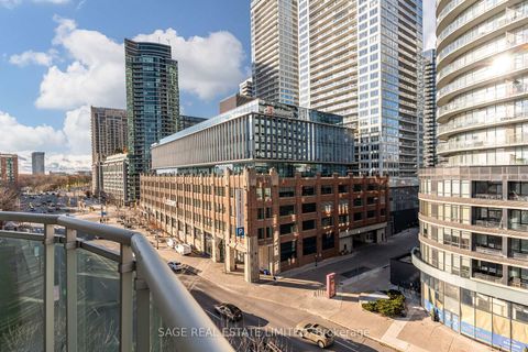 Photo 17 at 819 - 600 Queens Quay W, Waterfront Communities C1, Toronto